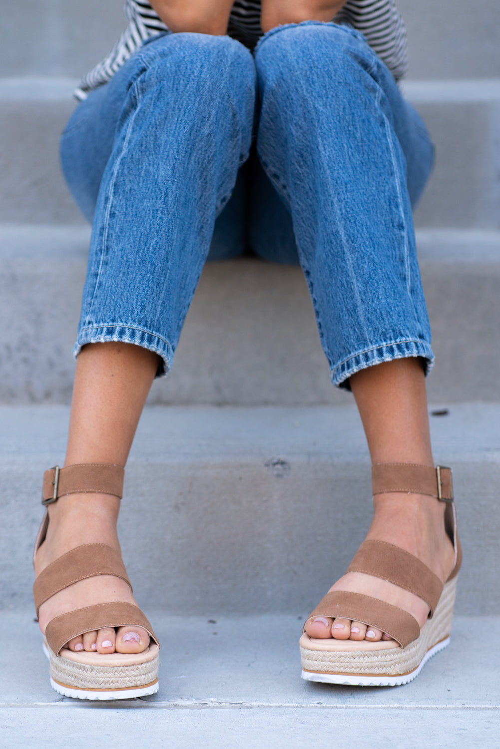 Slyvie Wedge | Sandals