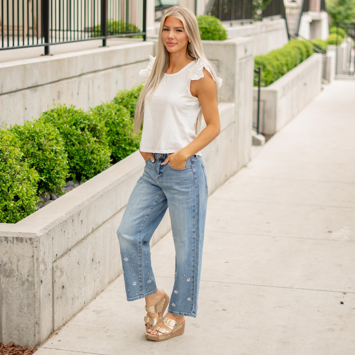 KanCan Louise Low Slung Baggy Jeans – Medium Wash Comfort Stretch