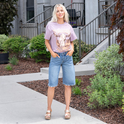 KanCan Daylin Low Rise Baggy Jort Shorts – Medium Wash Rigid Denim